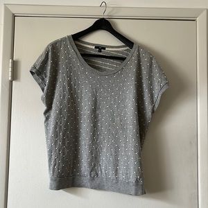 Gap dot top